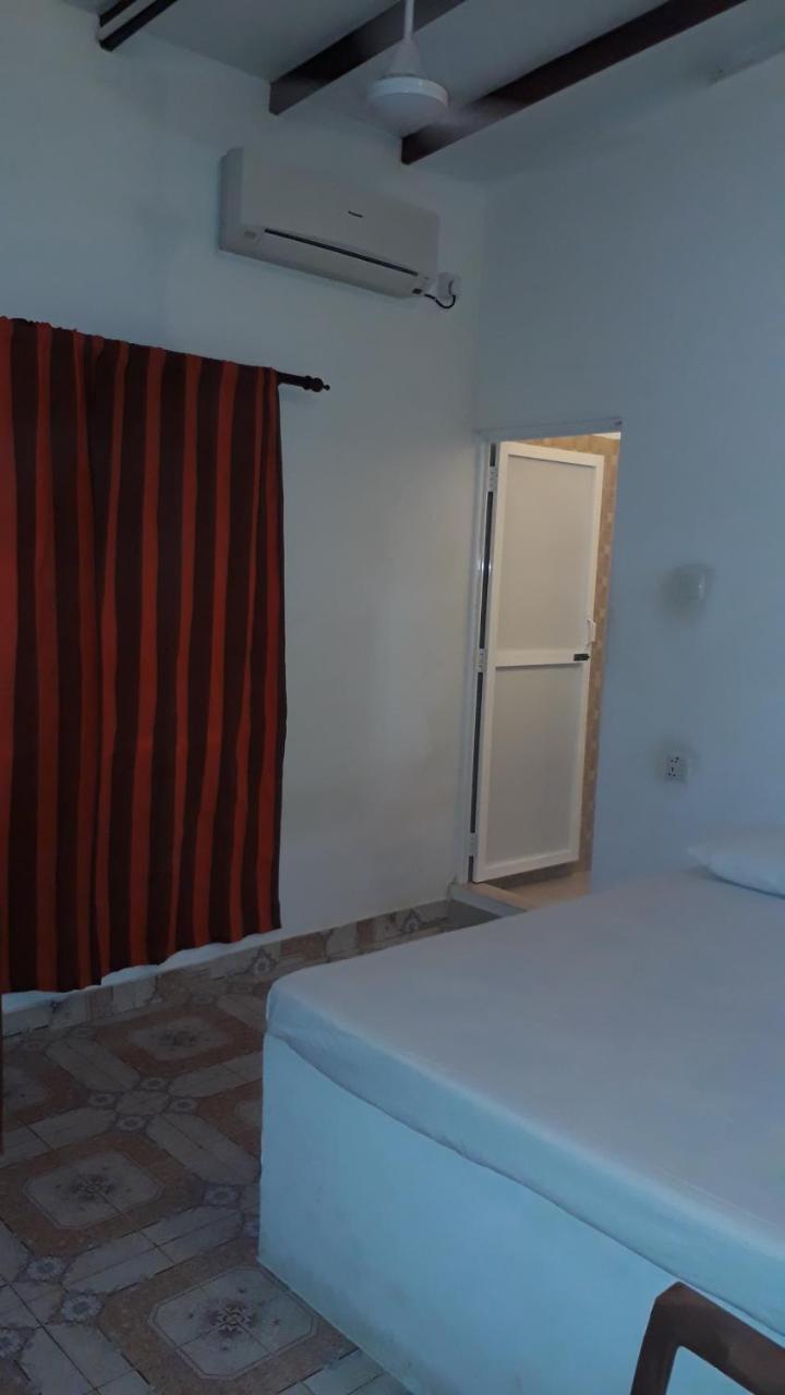 Anicia Beach House Negombo Exterior photo